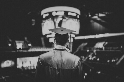 Photo quitting a degree